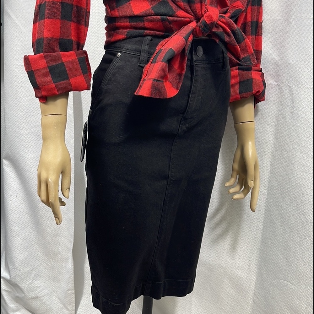 One 5 One Denim Pencil Skirt - Picture 3 of 10